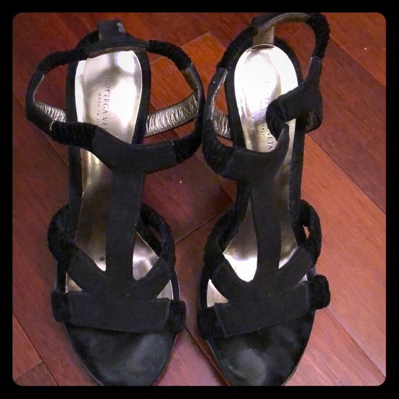 Bottega Veneta suede and velvet heels - Picture 2 of 7